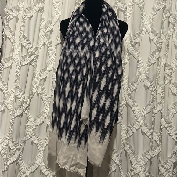 Talbots Chic Black and White Scarf - Picture 1 of 4